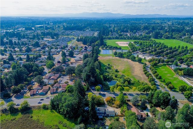 4936 Cottage Lane SE, Lacey, WA 98503