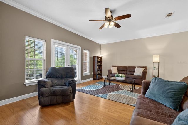 184 VALENCIA CIRCLE, St Petersburg, FL 33716