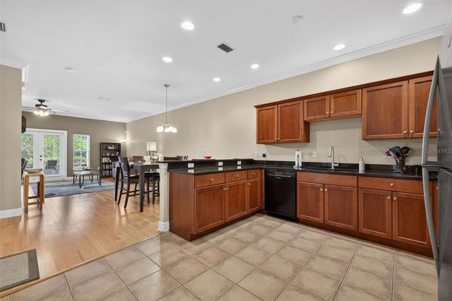 184 VALENCIA CIRCLE, St Petersburg, FL 33716