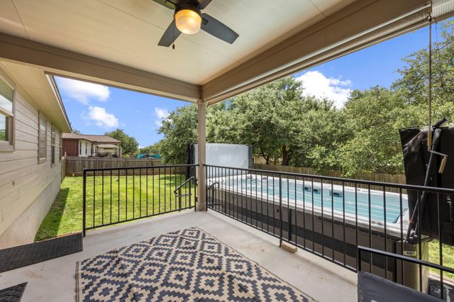 17711 Linkhill DR, Dripping Springs, TX 78620