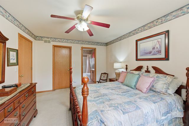 1466 Larkspur Court, Romeoville, IL 60446