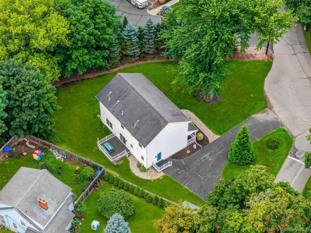 14 Suffern Road, Hillburn, NY 10931
