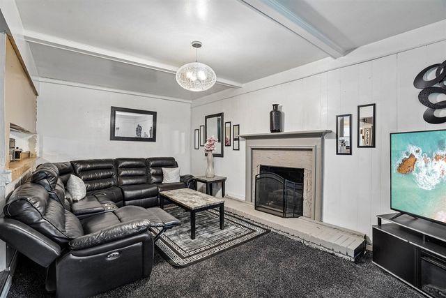27248 Newport Drive, Warren, MI 48088