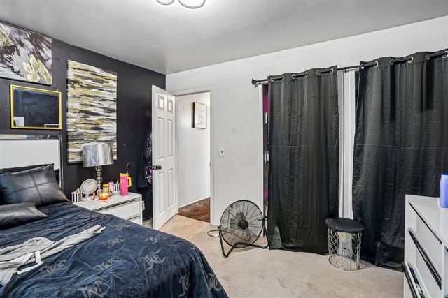 27248 Newport Drive, Warren, MI 48088