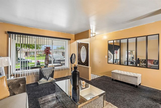27248 Newport Drive, Warren, MI 48088
