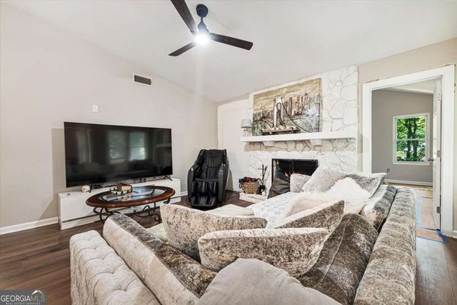 3121 Rio Montana Drive, Marietta, GA 30066