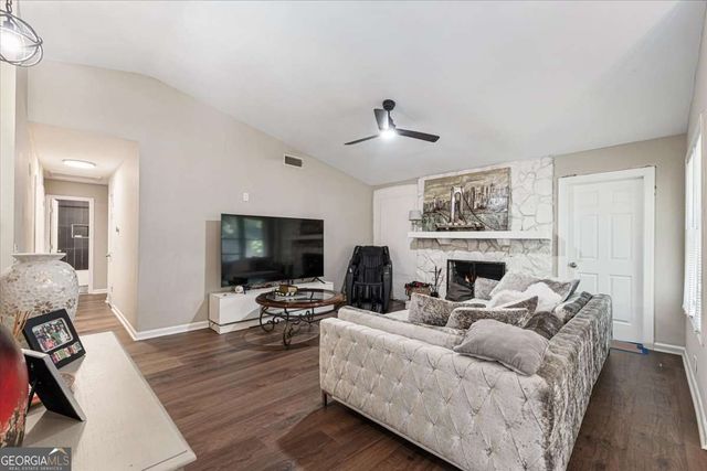 3121 Rio Montana Drive, Marietta, GA 30066