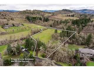 Hidden Meadows DR, Eugene, OR 97405