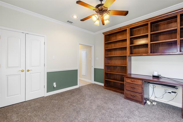 2012 Creekview Drive, Commerce, TX 75428