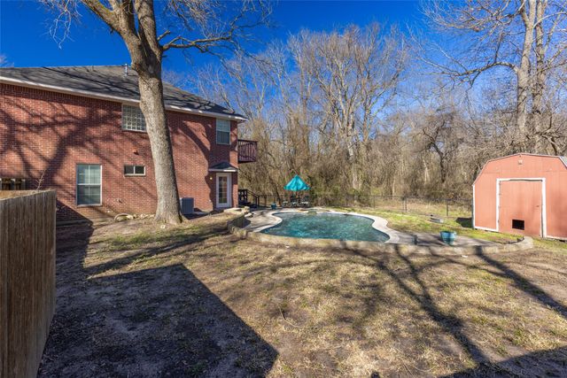 2012 Creekview Drive, Commerce, TX 75428
