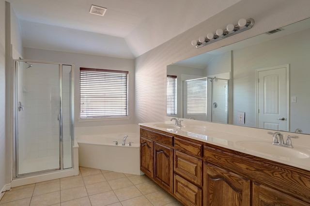 5700 Broken Spur, Mckinney, TX 75070