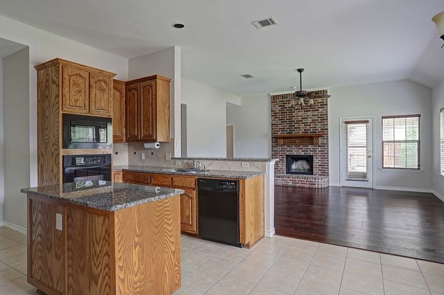 5700 Broken Spur, Mckinney, TX 75070