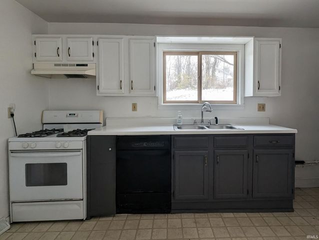 1003 W Cottage Grove Avenue, Bloomington, IN 47404