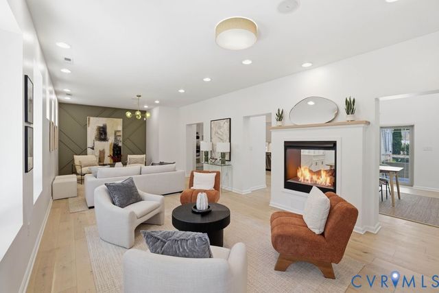 821 Forest Ave, Henrico, VA 23229
