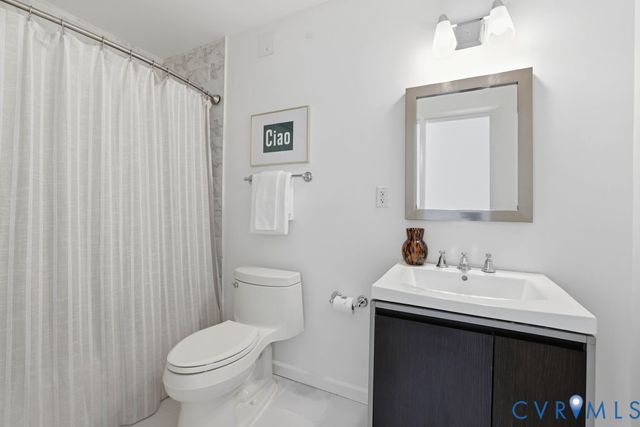 821 Forest Ave, Henrico, VA 23229