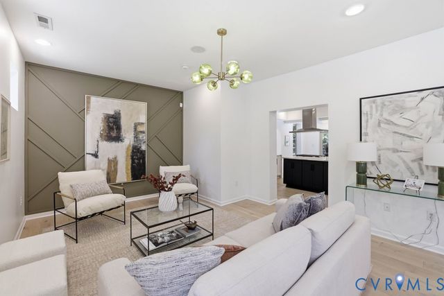 821 Forest Ave, Henrico, VA 23229