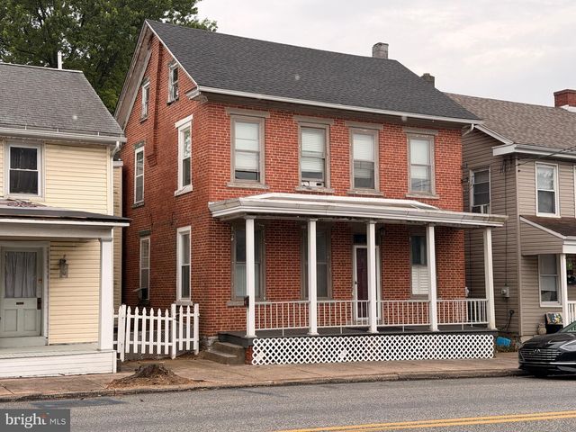 434 W MAIN ST, Annville, PA 17003