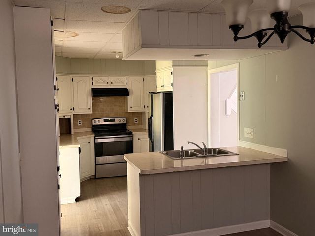 434 W MAIN ST, Annville, PA 17003
