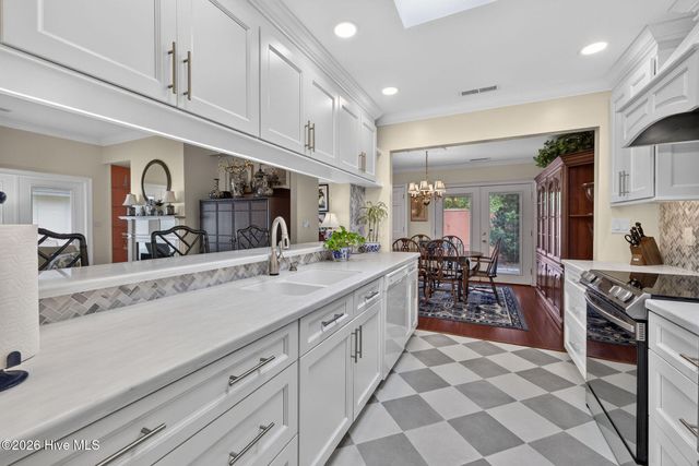 1425 Suncourt Villa Drive, Wilmington, NC 28409