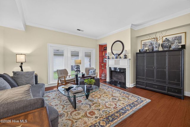 1425 Suncourt Villa Drive, Wilmington, NC 28409
