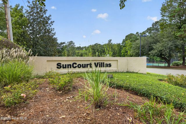 1425 Suncourt Villa Drive, Wilmington, NC 28409