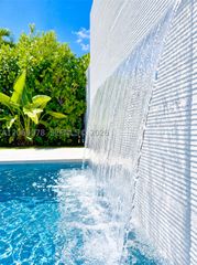 2290 SW 13th St, Miami, FL 33145