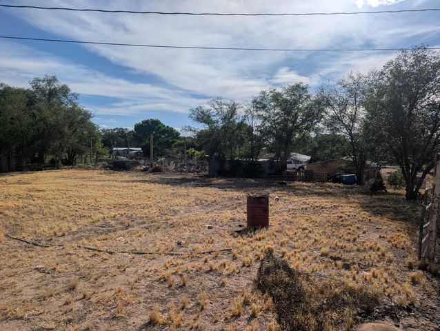 152 N El Cerro Loop, Los Lunas, NM 87031