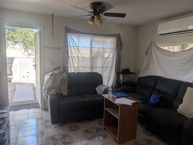 152 N El Cerro Loop, Los Lunas, NM 87031