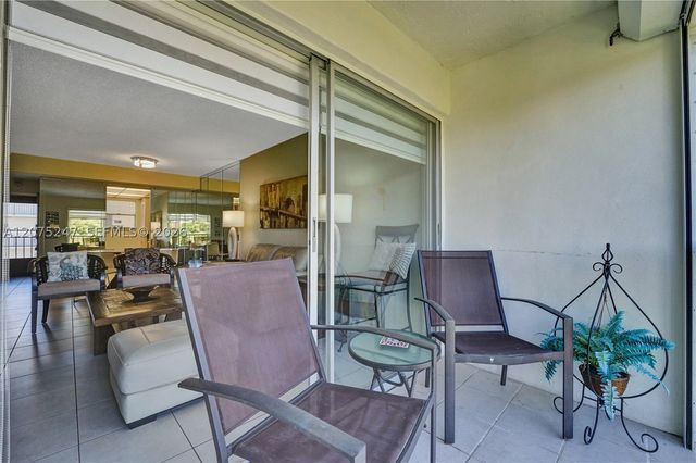 201 178th Dr 403, Sunny Isles Beach, FL 33160