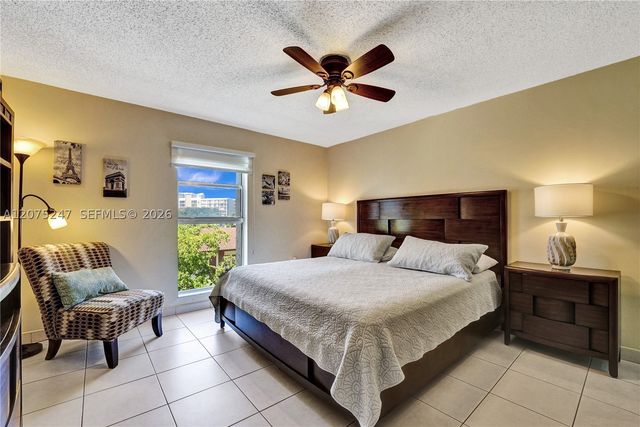 201 178th Dr 403, Sunny Isles Beach, FL 33160