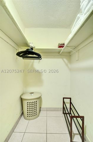 201 178th Dr 403, Sunny Isles Beach, FL 33160
