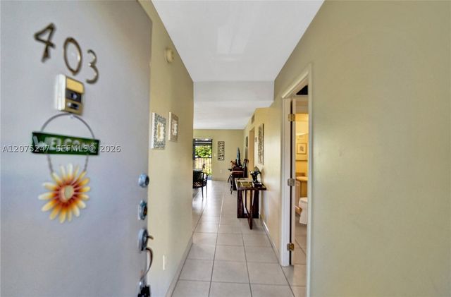 201 178th Dr 403, Sunny Isles Beach, FL 33160