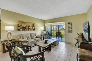 201 178th Dr 403, Sunny Isles Beach, FL 33160