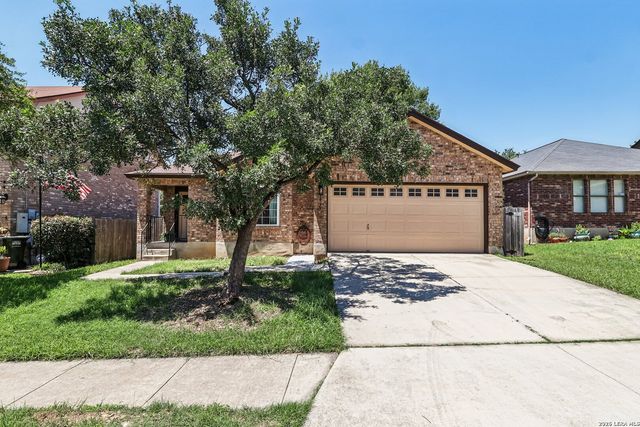 3733 Davenport, Schertz, TX 78154