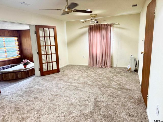 4393 W State Highway 7, Crockett, TX 75835