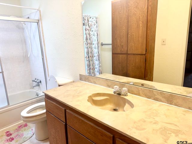 4393 W State Highway 7, Crockett, TX 75835