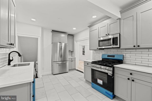224 S DAVIS ST, Woodbury, NJ 08096