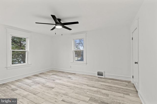 224 S DAVIS ST, Woodbury, NJ 08096