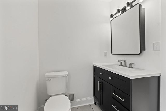 224 S DAVIS ST, Woodbury, NJ 08096