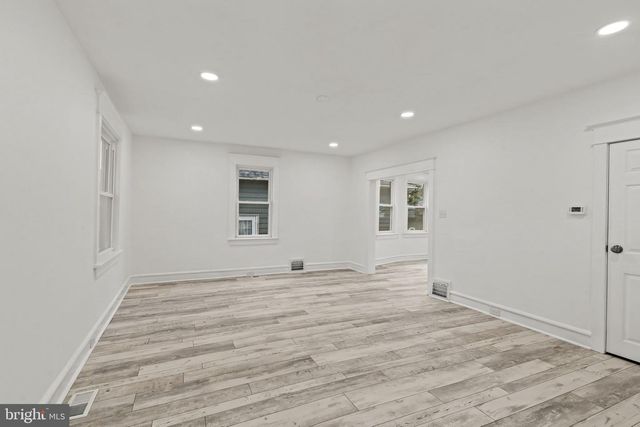 224 S DAVIS ST, Woodbury, NJ 08096