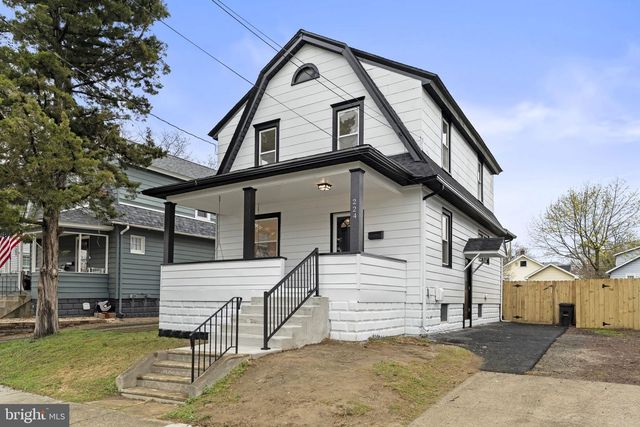 224 S DAVIS ST, Woodbury, NJ 08096