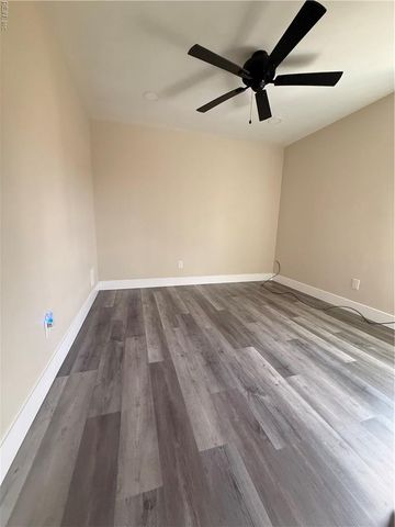 1949 Arlington Arch DR, Virginia Beach, VA 23464