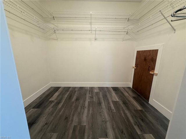 1949 Arlington Arch DR, Virginia Beach, VA 23464