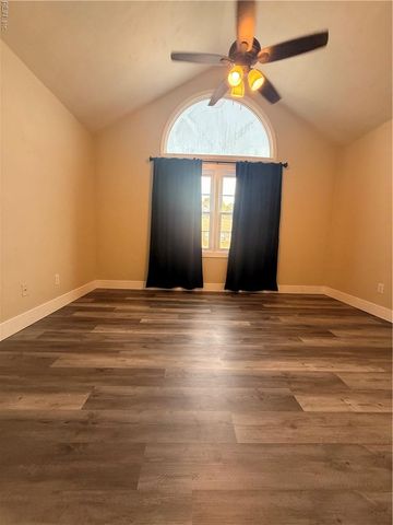 1949 Arlington Arch DR, Virginia Beach, VA 23464