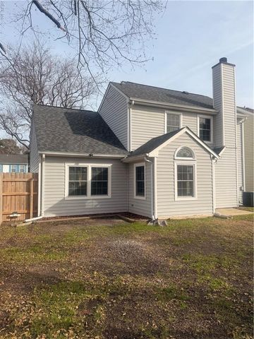 1949 Arlington Arch DR, Virginia Beach, VA 23464