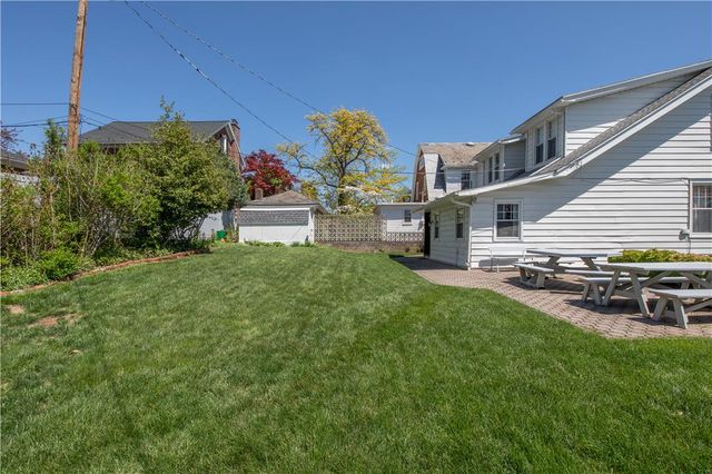 1852 Richmond Avenue, Bethlehem City, PA 18018
