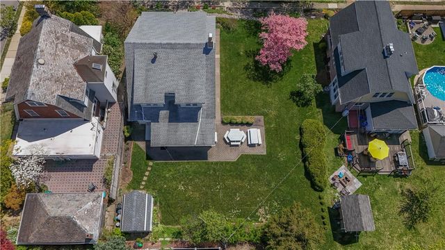 1852 Richmond Avenue, Bethlehem City, PA 18018
