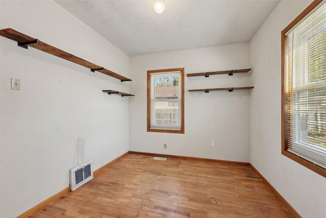 6465 NW 56th Street, Johnston, IA 50131