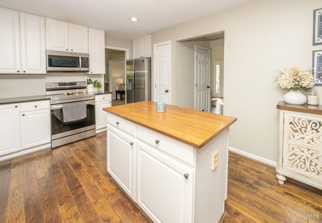 5601 Autumn Wynd Lane, Miami Twp, OH 45150