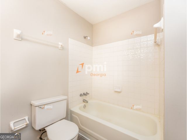 667 Rae Drive, Lawrenceville, GA 30044